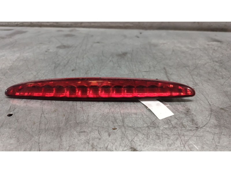 Recambio de luz central de freno para mini cooper s referencia OEM IAM   