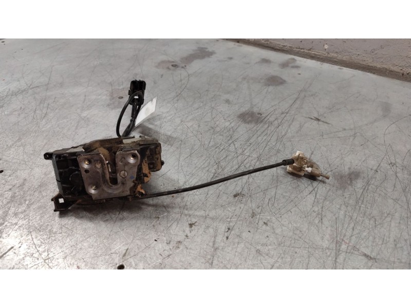 Recambio de cerradura puerta delantera derecha para renault clio iii dynamique referencia OEM IAM   