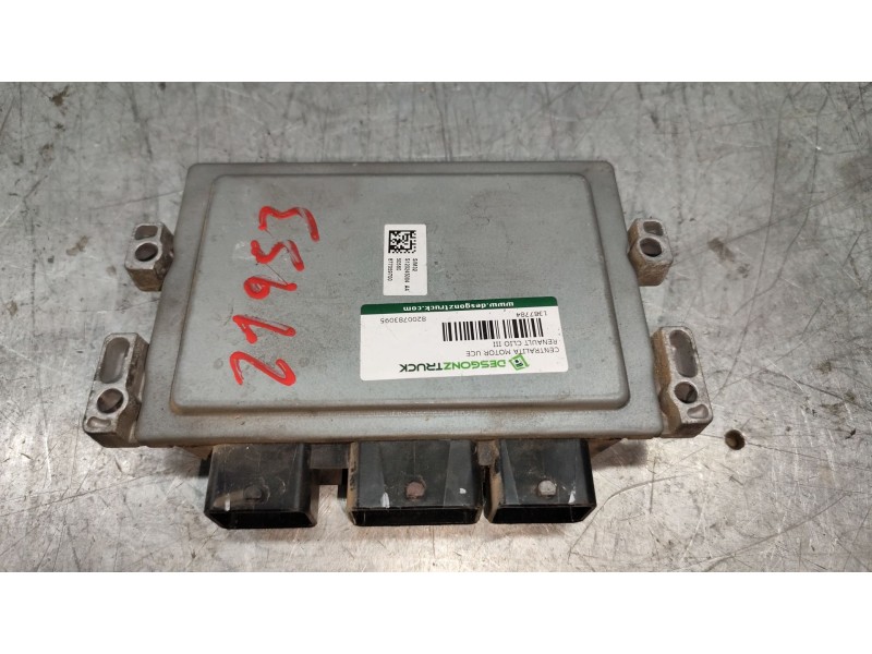 Recambio de centralita motor uce para renault clio iii dynamique referencia OEM IAM 8200783095  8200700600