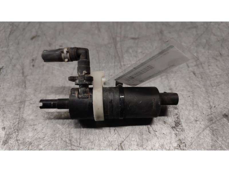 Recambio de bomba limpia para mini cooper s referencia OEM IAM 837742802  2 PINS