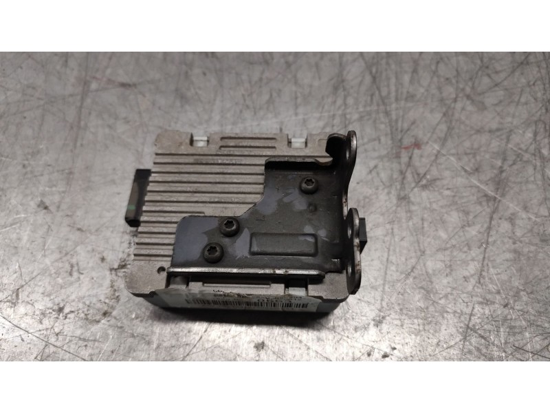Recambio de modulo electronico para kia cee´d sporty wagon drive referencia OEM IAM A256399500  