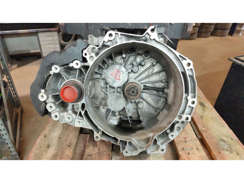 Recambio de caja cambios para land rover range rover evoque (l538) 2.0 d referencia OEM IAM GJ3R7002CB  