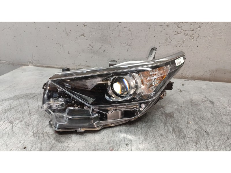 Recambio de faro izquierdo para toyota auris (_e15_) 1.8 (zre152_) referencia OEM IAM   