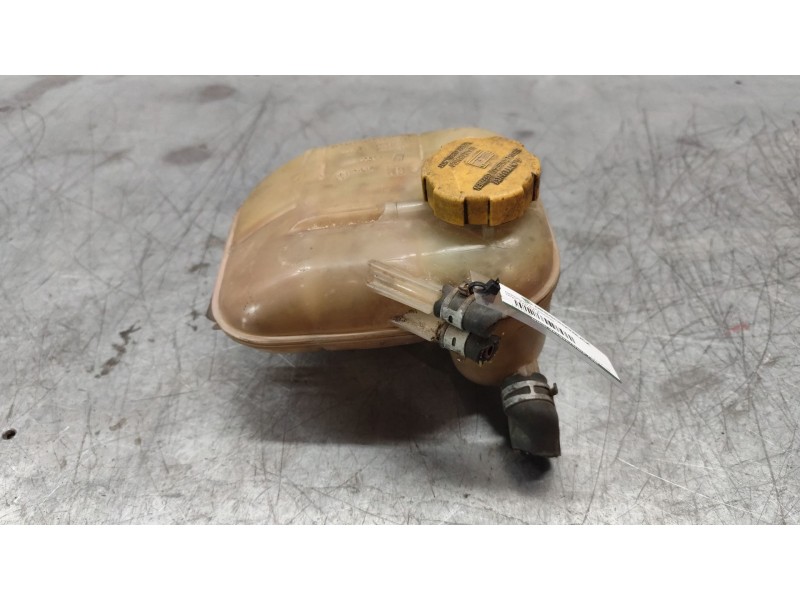 Recambio de deposito expansion para opel zafira b cosmo referencia OEM IAM 13127129  