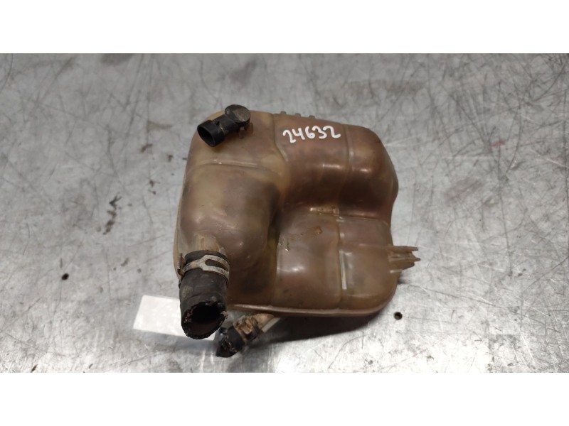Recambio de deposito expansion para opel zafira b cosmo referencia OEM IAM 13127129  