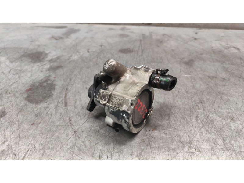 Recambio de bomba servodireccion para opel movano combi medio 2.8t referencia OEM IAM   