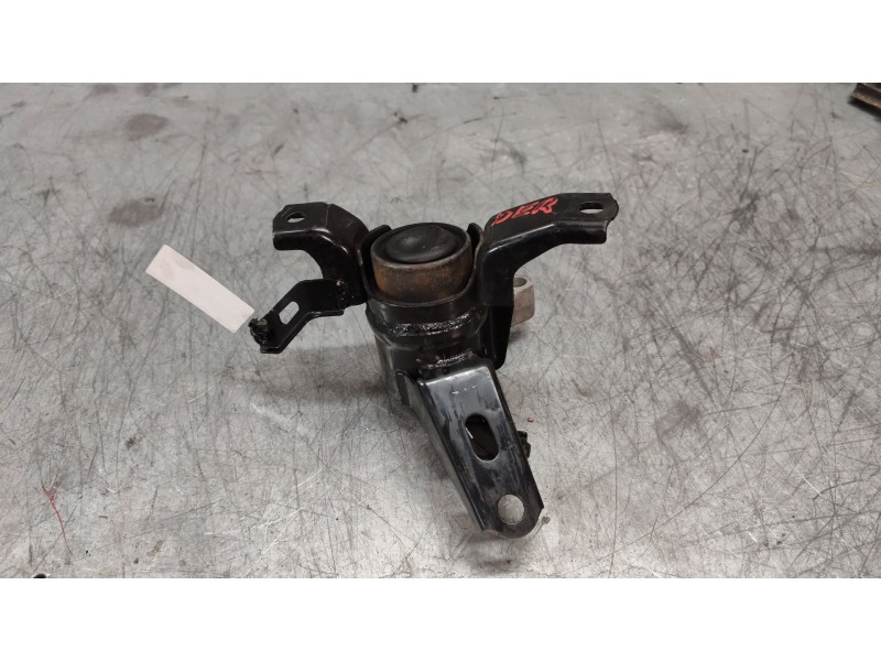 Recambio de soporte motor derecho para toyota auris active referencia OEM IAM   