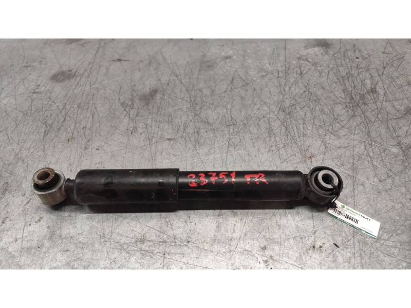 Recambio de amortiguador trasero para peugeot 5008 referencia OEM IAM 9807773580  