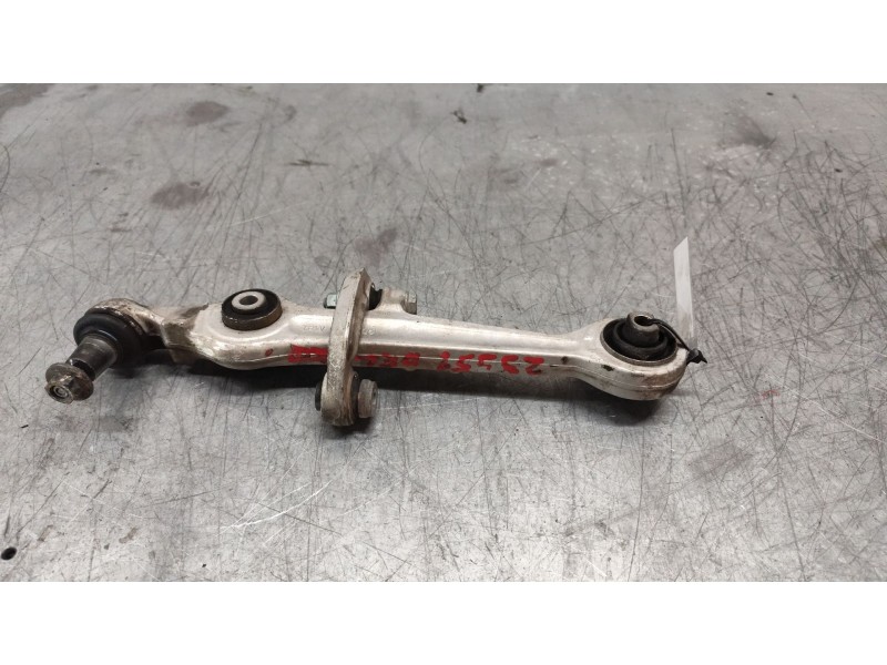 Recambio de brazo suspension inferior delantero izquierdo para volkswagen passat berlina (3b2) básico referencia OEM IAM 4D04071