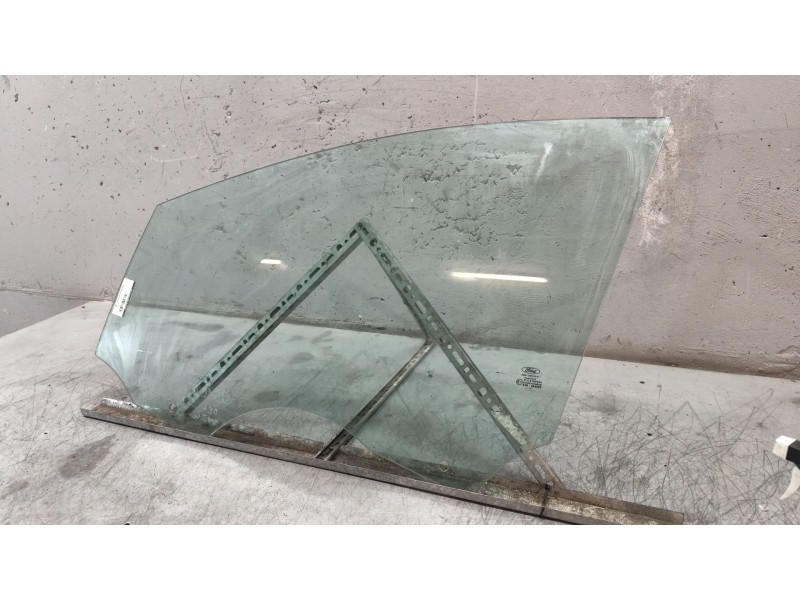 Recambio de luna delantera izquierda para ford c-max 1.6 tdci cat referencia OEM IAM   