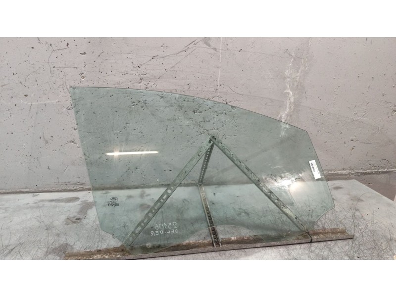 Recambio de luna delantera derecha para ford c-max 1.6 tdci cat referencia OEM IAM   