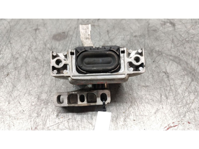 Recambio de soporte motor derecho para seat leon (5f1) 1.4 tsi referencia OEM IAM 5Q0199262BE  