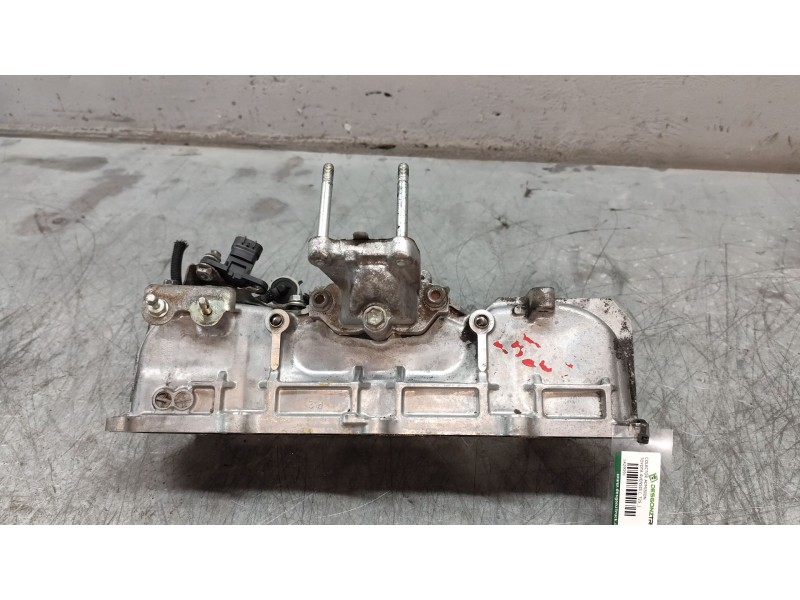 Recambio de colector admision para toyota avensis (_t25_) 2.0 d-4d (adt250_) referencia OEM IAM   