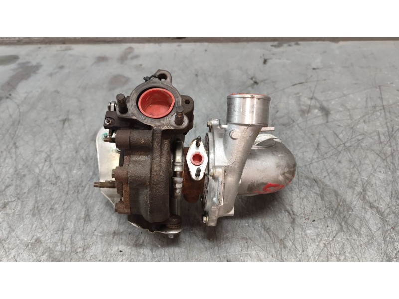 Recambio de turbocompresor para toyota avensis (_t25_) 2.0 d-4d (adt250_) referencia OEM IAM 11062101689  172010R070
