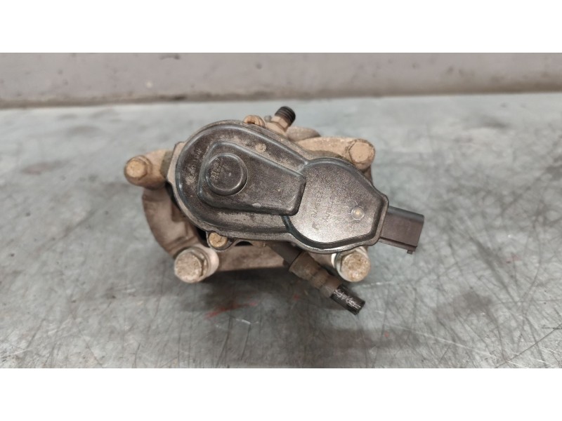 Recambio de pinza freno trasera derecha para audi a4 ber. (b8) básico referencia OEM IAM   