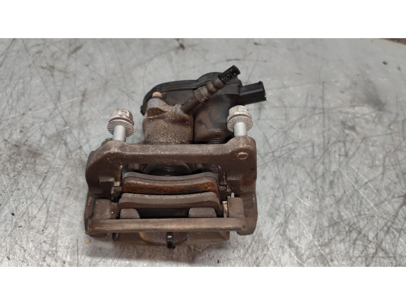 Recambio de pinza freno trasera derecha para audi a4 ber. (b8) básico referencia OEM IAM   