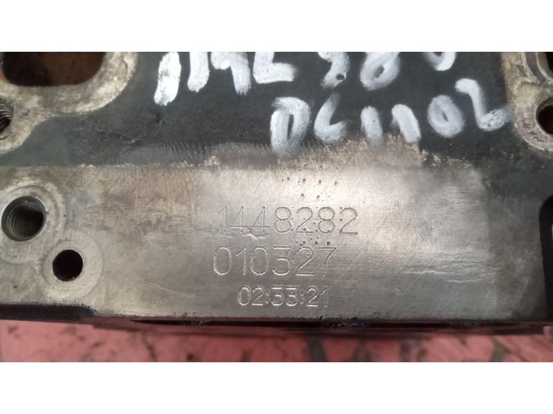 Recambio de culata para scania serie 4 (p/r 114 l) 10.6 diesel referencia OEM IAM 1448282  