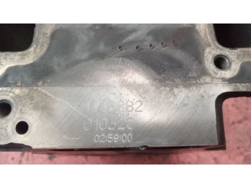 Recambio de culata para scania serie 4 (p/r 114 l) 10.6 diesel referencia OEM IAM 1448282  