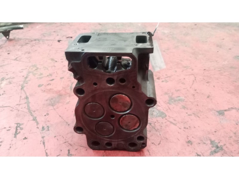 Recambio de culata para scania serie 4 (p/r 114 l) 10.6 diesel referencia OEM IAM 1448282  