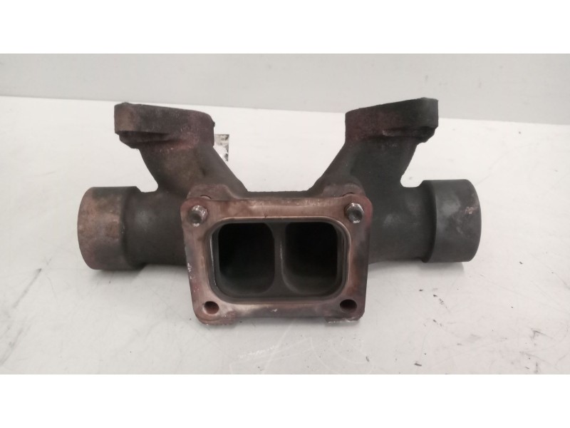 Recambio de colector escape para scania 4 - series 114 l/380 referencia OEM IAM 1470305  1853773