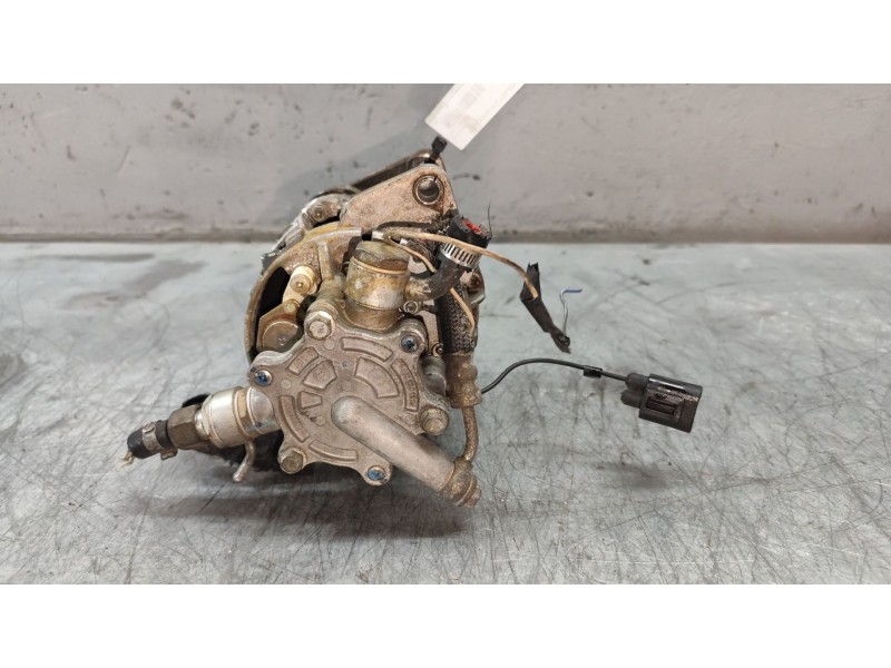 Recambio de alternador para opel corsa c club referencia OEM IAM F002G90229  