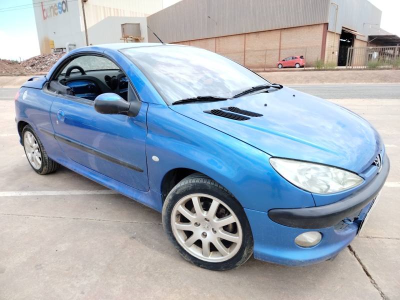 peugeot 206 cc (2d) del año 2001