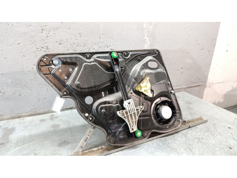 Recambio de elevalunas trasero derecho para volkswagen passat variant (3c5) advance referencia OEM IAM 3C4839756H  