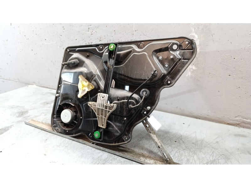 Recambio de elevalunas trasero izquierdo para volkswagen passat variant (3c5) advance referencia OEM IAM 3C4839755H  