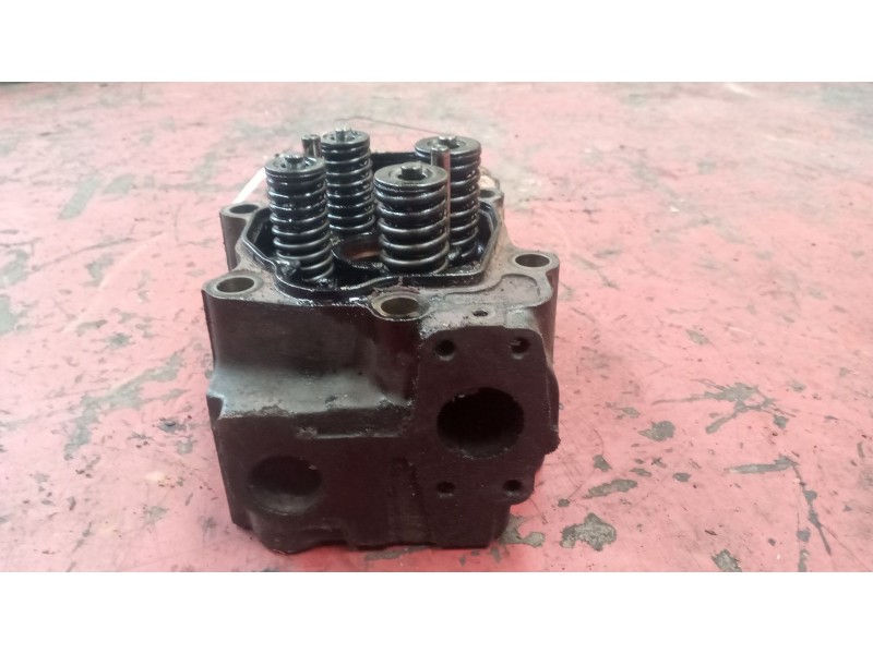 Recambio de culata para scania 4 - series 114 l/380 referencia OEM IAM 1448282  