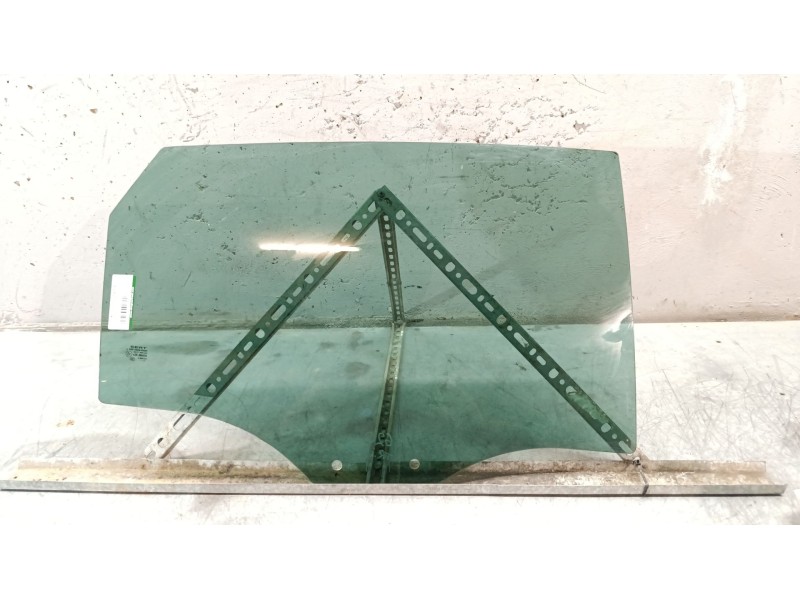 Recambio de luna trasera derecha para seat leon (5f1) 1.4 tsi referencia OEM IAM   