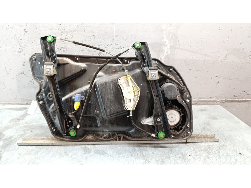 Recambio de elevalunas delantero derecho para volkswagen passat variant (3c5) advance referencia OEM IAM 3C1837756G  