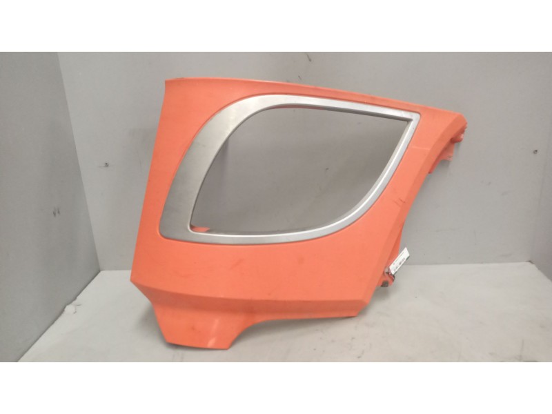 Recambio de moldura para daf serie xf106.xxx referencia OEM IAM 1798455 cubre faro izquierdo 1861949