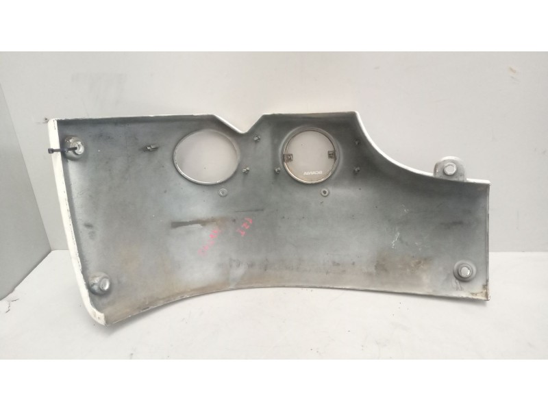 Recambio de puntera paragolpes delantera izquierda para scania r i r 580 referencia OEM IAM 1489788  