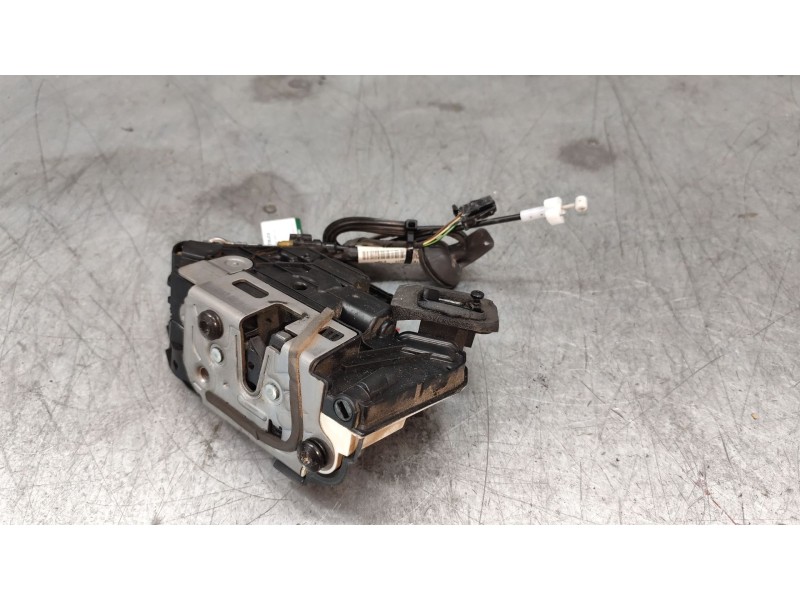 Recambio de cerradura puerta delantera derecha para seat leon (5f1) 1.4 tsi referencia OEM IAM 5K1837016J  