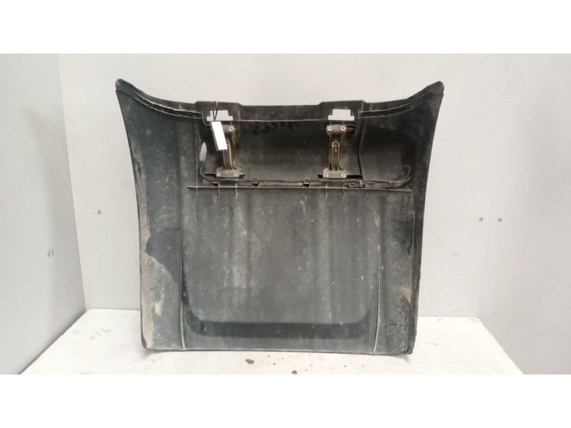 Recambio de guardabarros trasero derecho para daf serie xf105.xxx fsa 4x2 space-cab referencia OEM IAM   DELANTERO