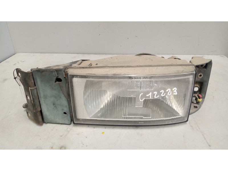 Recambio de faro izquierdo para iveco eurocargo referencia OEM IAM   