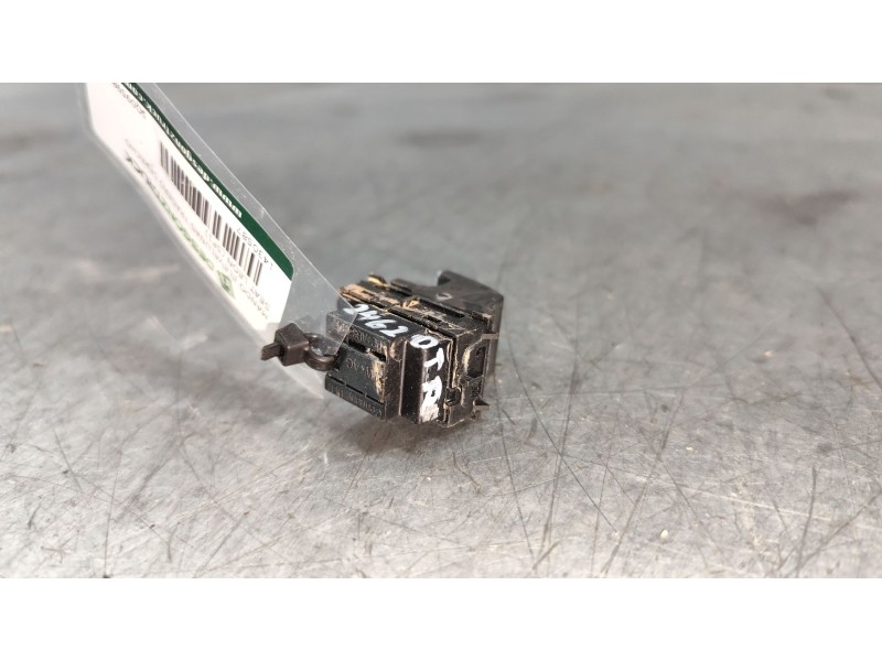 Recambio de mando elevalunas trasero derecho para seat leon (5f1) 1.4 tsi referencia OEM IAM 5Q0959855S  