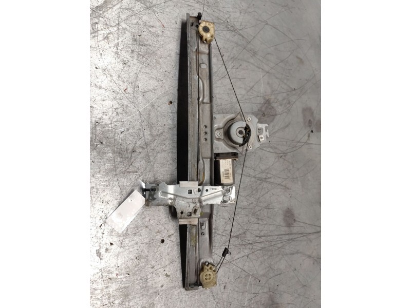 Recambio de elevalunas delantero derecho para peugeot 207 x-line referencia OEM IAM 400912E  