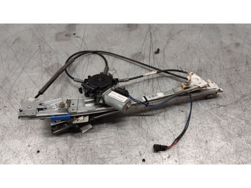 Recambio de elevalunas delantero derecho para seat ibiza ii (6k1) 1.4 16v referencia OEM IAM D393700454500007  