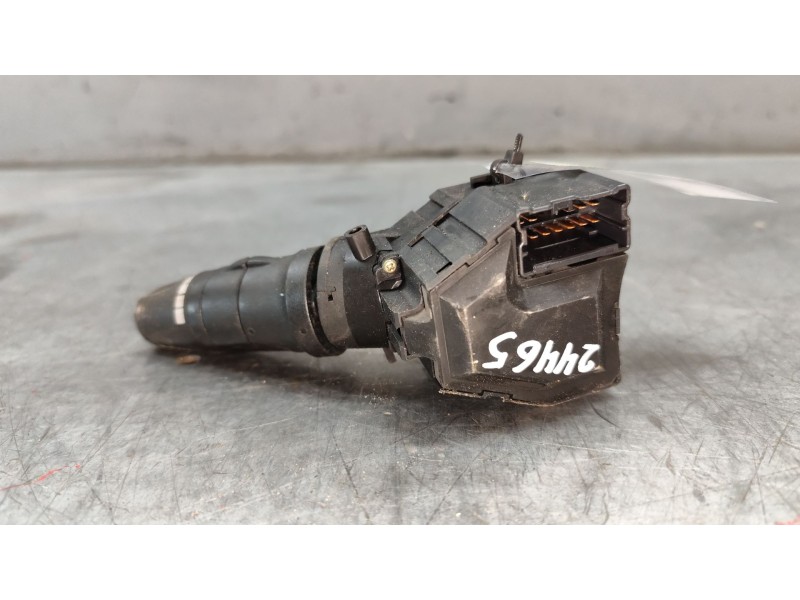 Recambio de mando limpia para nissan almera ii (n16) 1.5 referencia OEM IAM 25260AV770  