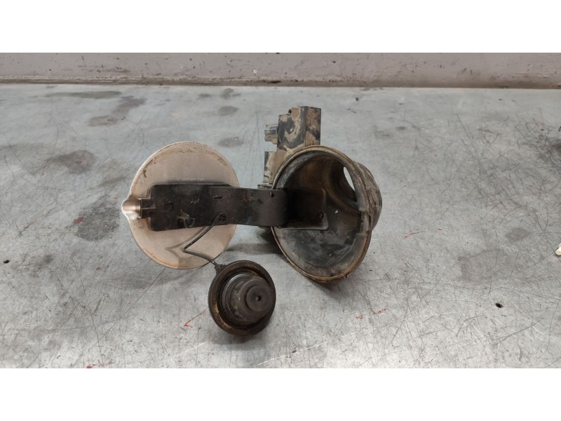Recambio de tapa exterior combustible para ford focus berlina (cap) ambiente (d) referencia OEM IAM   