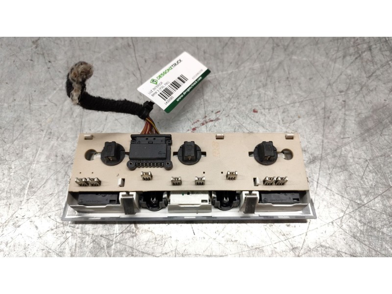 Recambio de luz interior para bmw 3 (f30, f80) 320 d xdrive referencia OEM IAM 63316962058  
