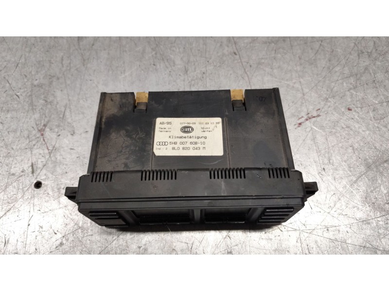 Recambio de mando climatizador para audi a3 (8l1) 1.9 tdi referencia OEM IAM 8L0820043M  
