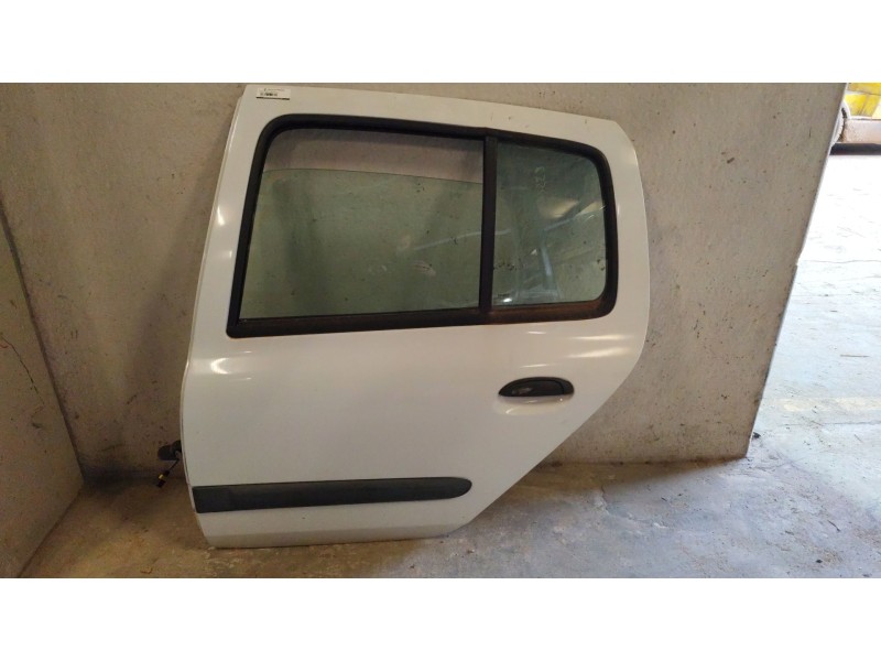 Recambio de puerta trasera izquierda para renault clio ii fase ii (b/cb0) authentique referencia OEM IAM   