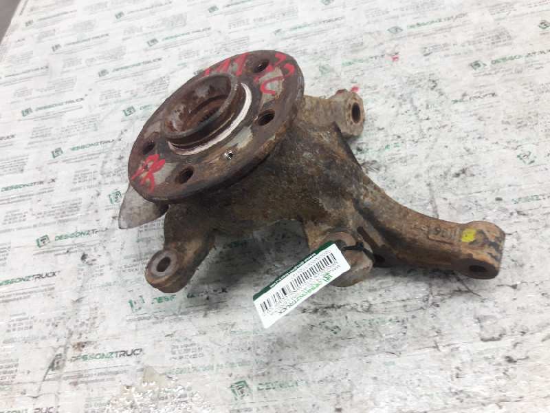 Recambio de mangueta delantera derecha para mercedes vito (w638) combi 108 d  (638.164) referencia OEM IAM   