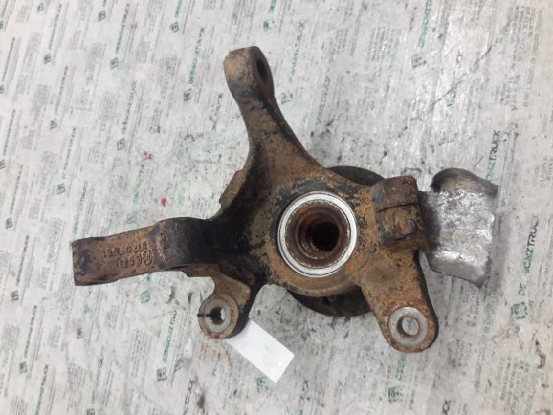 Recambio de mangueta delantera derecha para mercedes vito (w638) combi 108 d  (638.164) referencia OEM IAM   