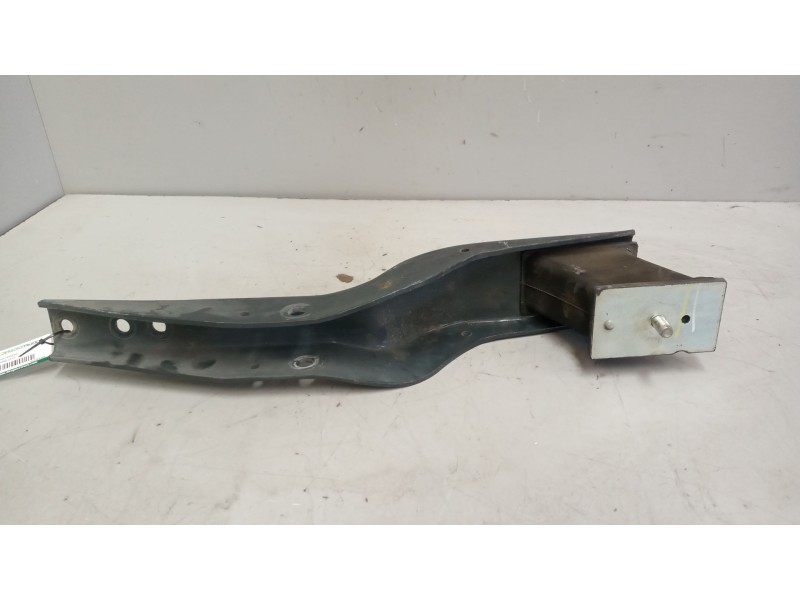 Recambio de soporte cabina trasero para iveco eurocargo 05.03  5.9 diesel referencia OEM IAM 500364395  