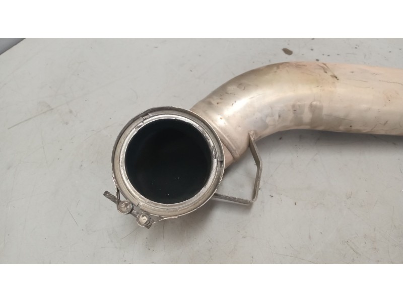 Recambio de tubo escape trasero para iveco eurocargo 05.03  5.9 diesel referencia OEM IAM 504148371  