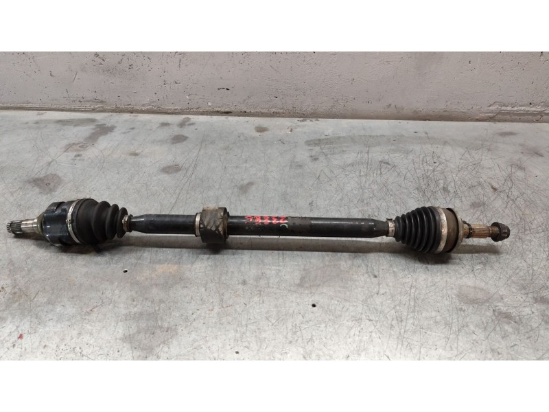 Recambio de transmision delantera derecha para toyota auris active referencia OEM IAM   