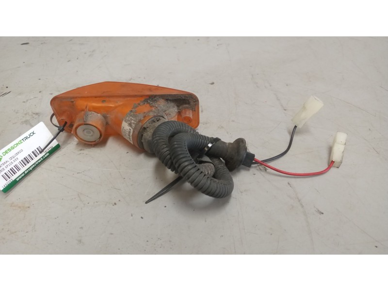 Recambio de piloto lateral izquierdo para daf serie xf105.xxx 12.9 diesel referencia OEM IAM 1815754  